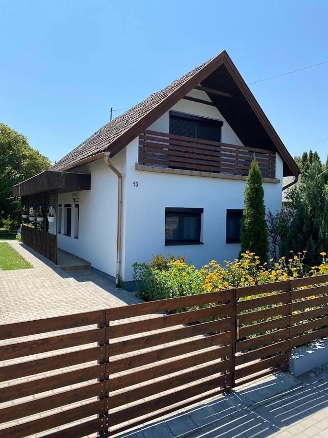 Marica Apartman Balatonfenyves Ngoại thất bức ảnh